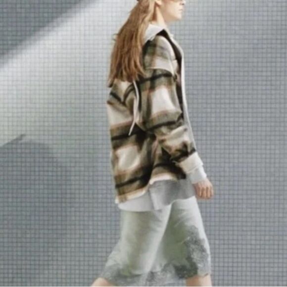 ZARA Wool Blend Plaid Tartan
Overshirt Jacket Shirt button up size S - Picture 2 of 13